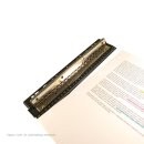 4-fach Locher mit gelochtem Papier